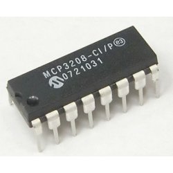 MCP3208-CI DIP16 (ADC)