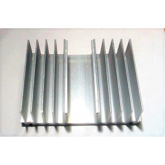 ขาย ฮีทซิงค์ ระบายความร้อน ใหญ่ ราคา 150.00 บาท ในไทย