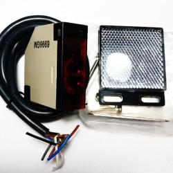 โฟโตอิเล็กทริคสวิทช์ E3JK-R4M1  220VAC NC+NO