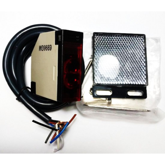 ขาย โฟโตอิเล็กทริคสวิทช์ E3JK-R4M1  24VDC NC+NO ราคา 290.00 บาท ในไทย